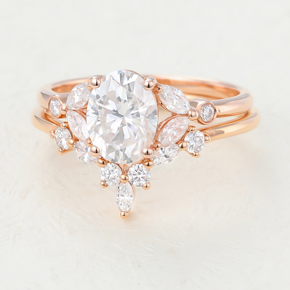 1.33 CT Oval Moissanite Cluster Bridal Ring Set 5