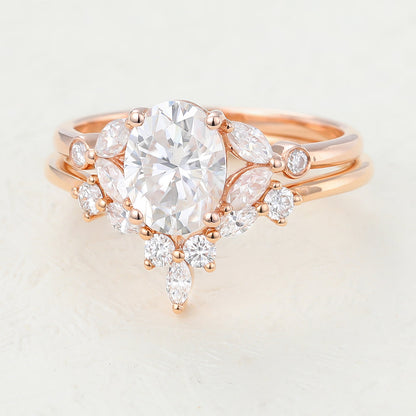 1.33 CT Oval Moissanite Cluster Bridal Ring Set 5