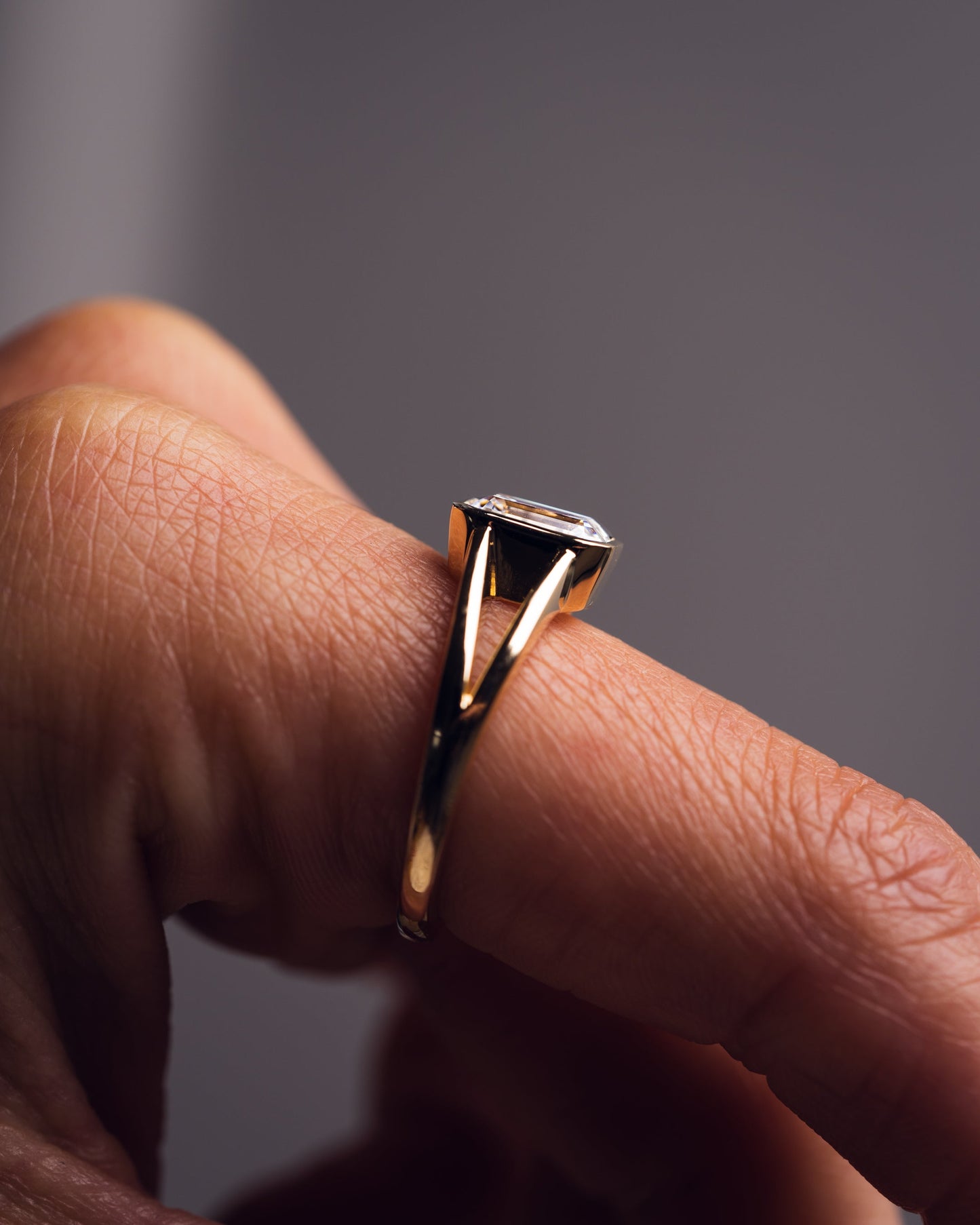 1.6 CT Emerald Bezel Solitaire Split Shank Style Lab Grown Diamond Engagement Ring