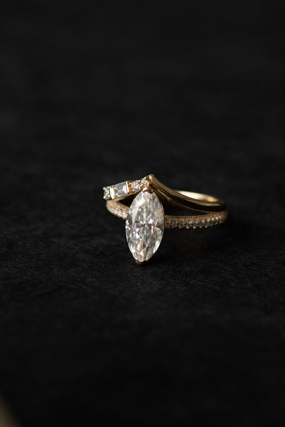 0.17 CT Round & Baguette Curved Cluster Lab Grown Diamond Wedding Band