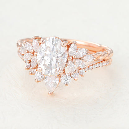 1.33 CT Oval Moissanite Cluster Bridal Ring Set 5