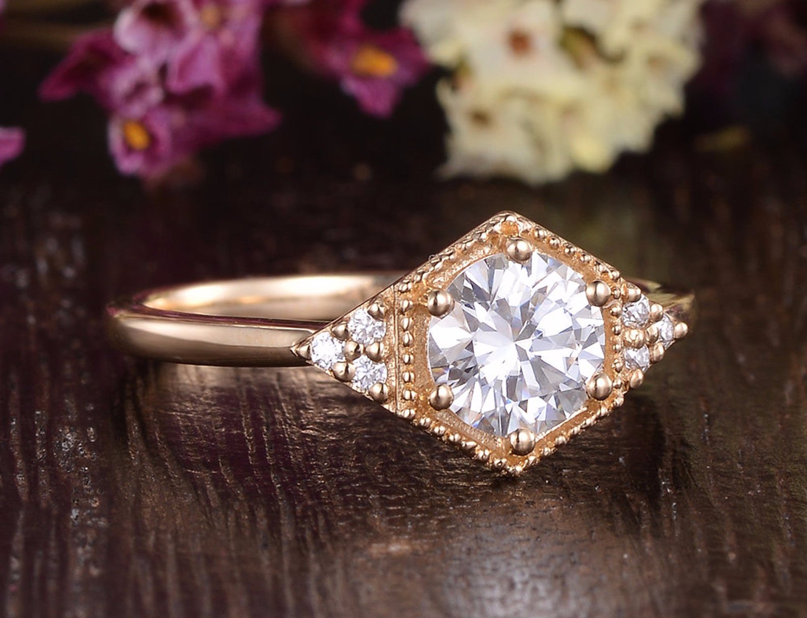 1.60 CT Round Cut Vintage Art Deco Moissanite Engagement Ring 4