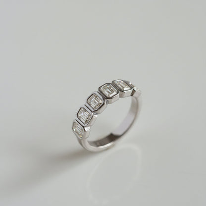 0.15 TCW Round Milgrain Lab Grown Diamond Wedding Band