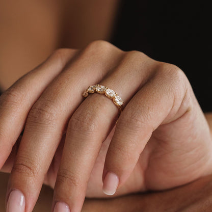 0.15 TCW Round Milgrain Lab Grown Diamond Wedding Band