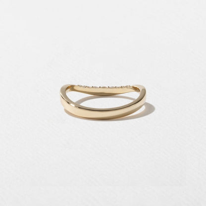 0.15 TCW Round Curved Lab Grown Diamond Wedding Band