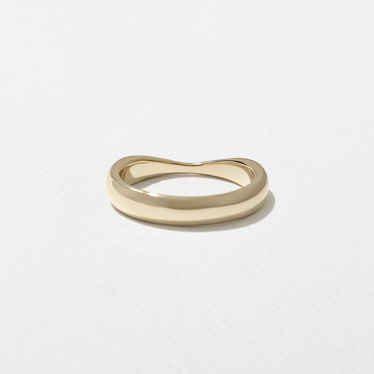 Moon Curved Wedding Band