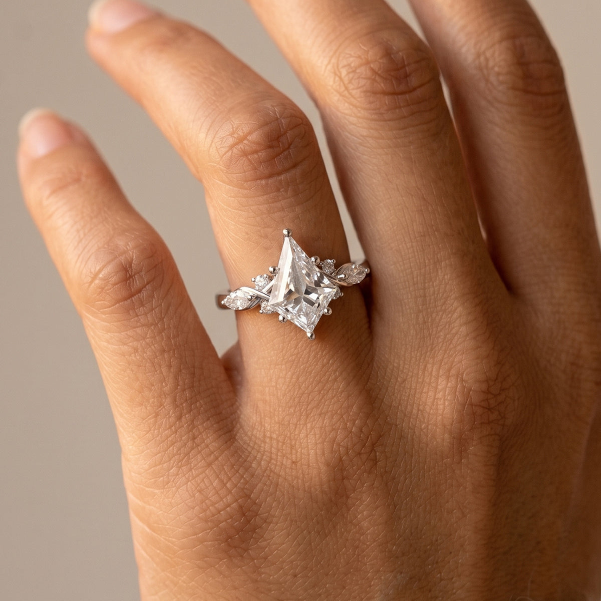  [Shape][Style] Lab Grown Diamond Engagement Ring