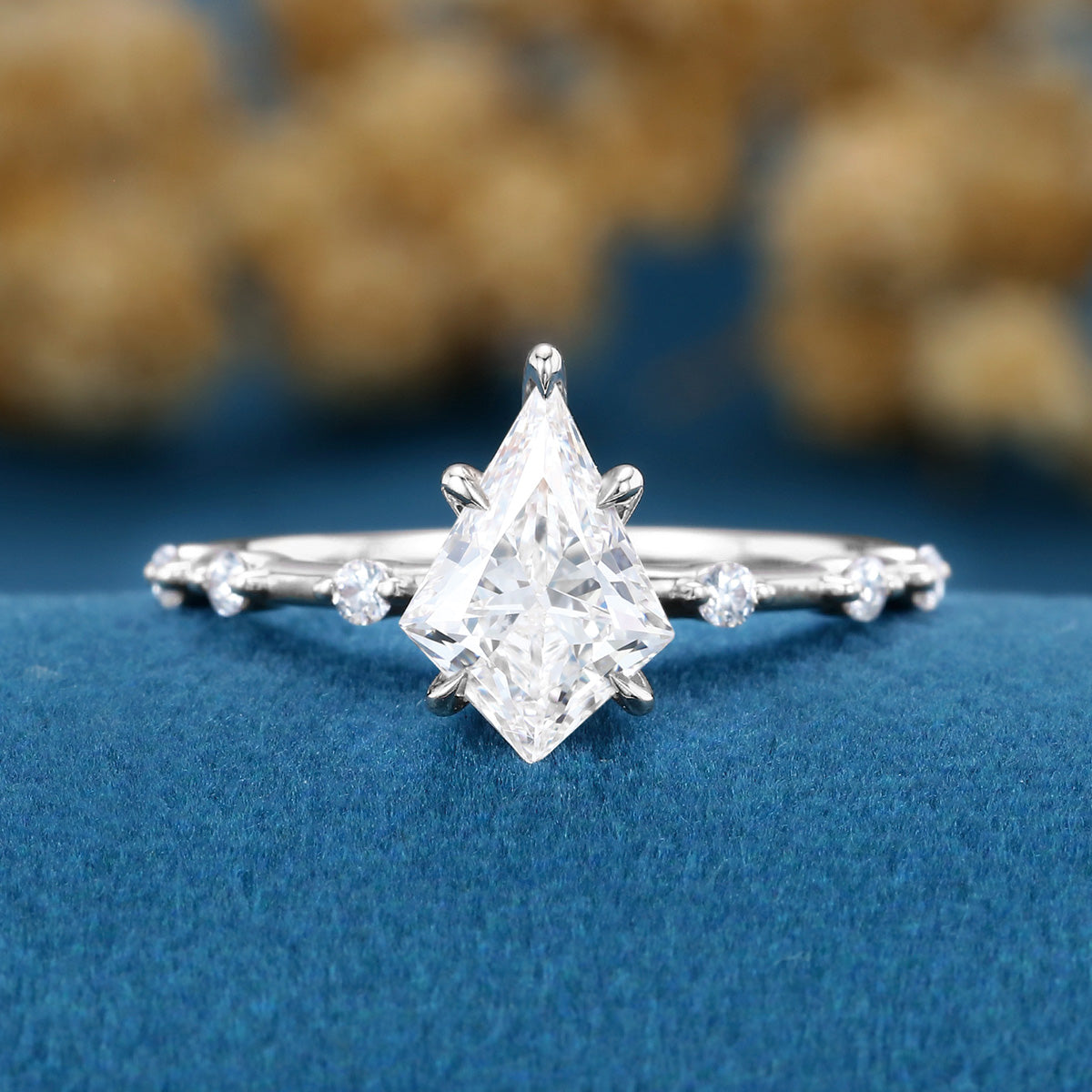  [Shape][Style] Lab Grown Diamond Engagement Ring