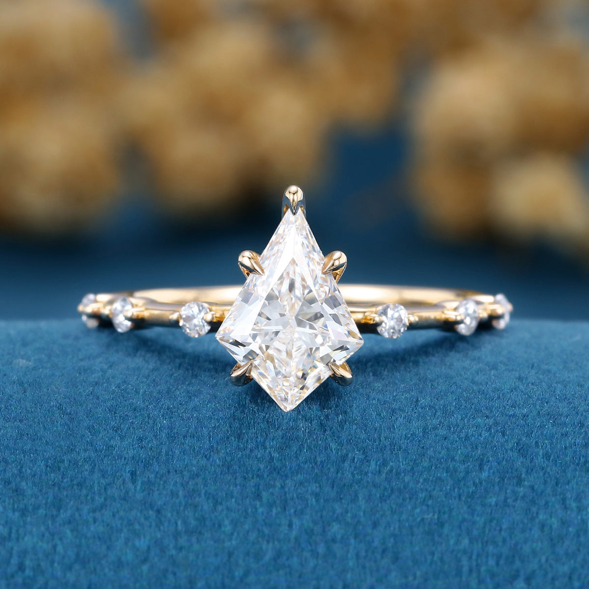  [Shape][Style] Lab Grown Diamond Engagement Ring