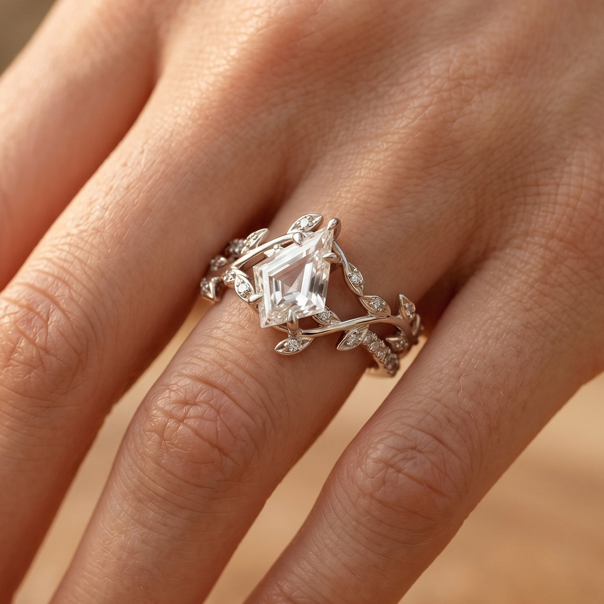  [Shape][Style] Lab Grown Diamond Engagement Ring