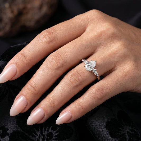 [Shape][Style] Lab Grown Diamond Engagement Ring