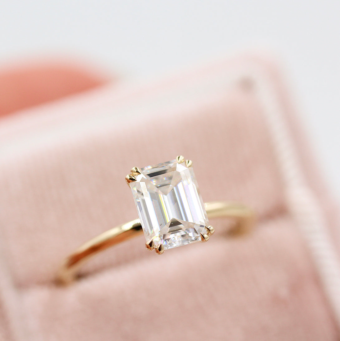 1.55 CT Emerald Cut Solitaire Moissanite Engagement Ring 3