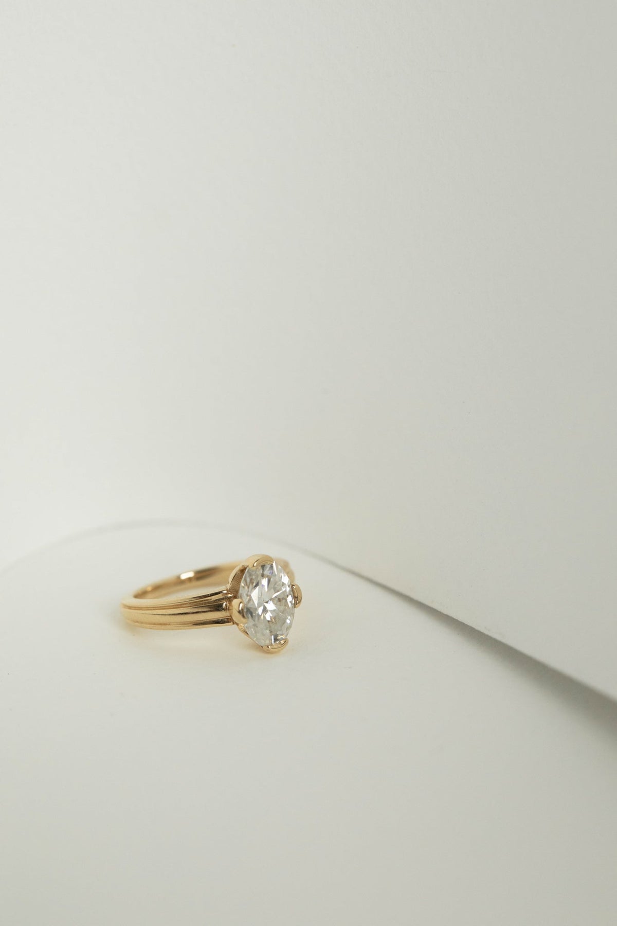 2.10 CT Oval Vintage Solitaire Lab Grown Diamond Engagement Ring