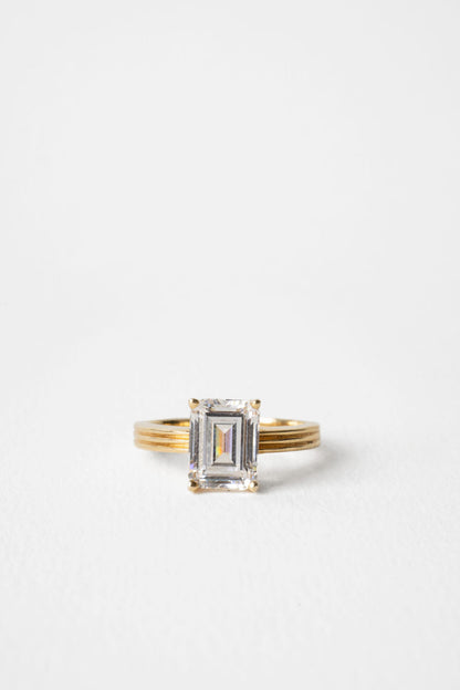 2.50 CT Emerald Cut Solitaire Lab Grown Diamond Engagement Ring