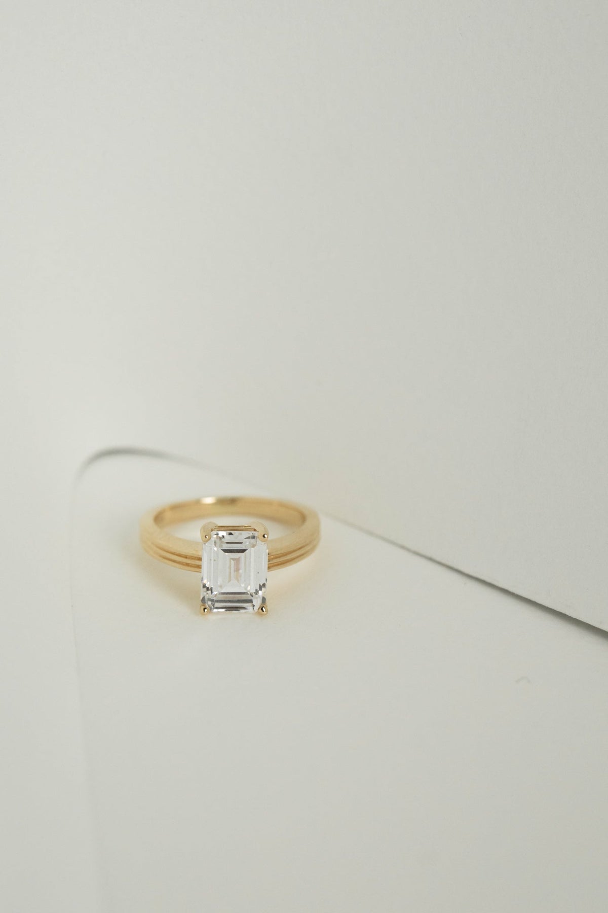 2.50 CT Emerald Cut Solitaire Lab Grown Diamond Engagement Ring