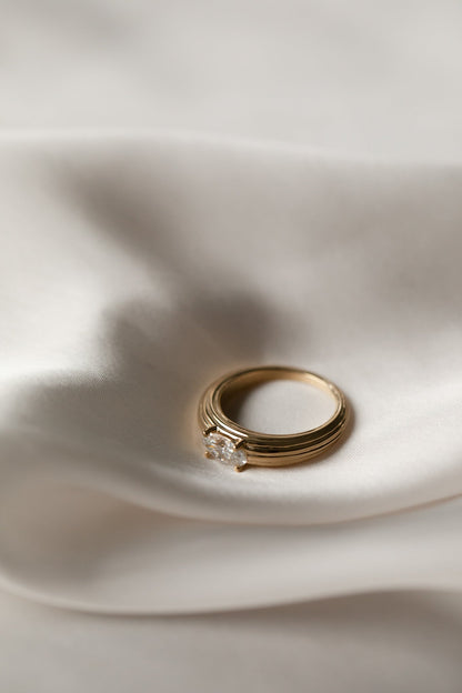 0.75 CT Oval Signet Lab Grown Diamond Engagement Ring