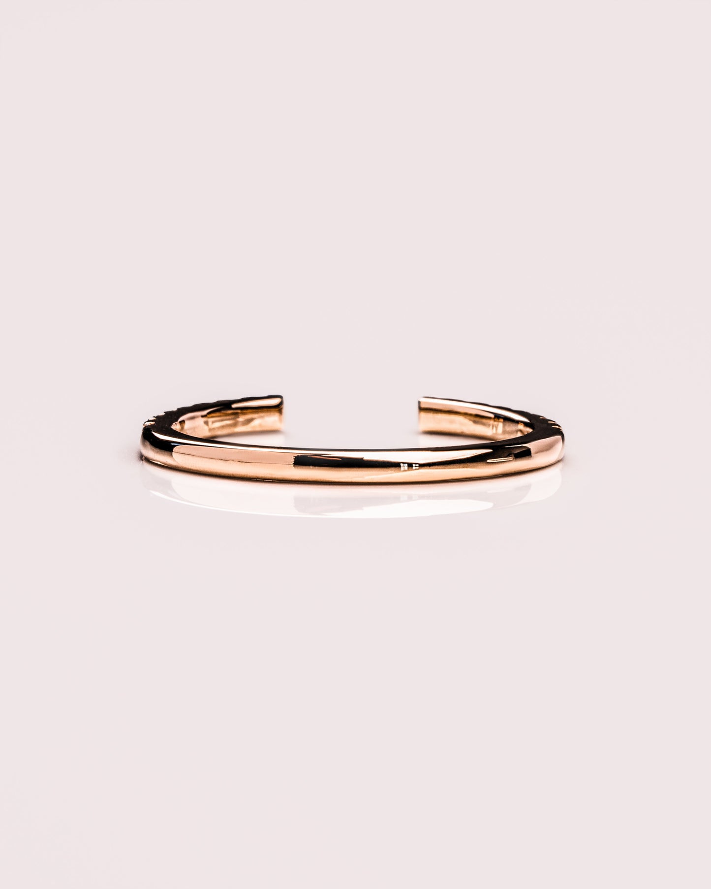 0.18 TCW Round Open Shank Lab Grown Diamond Wedding Band
