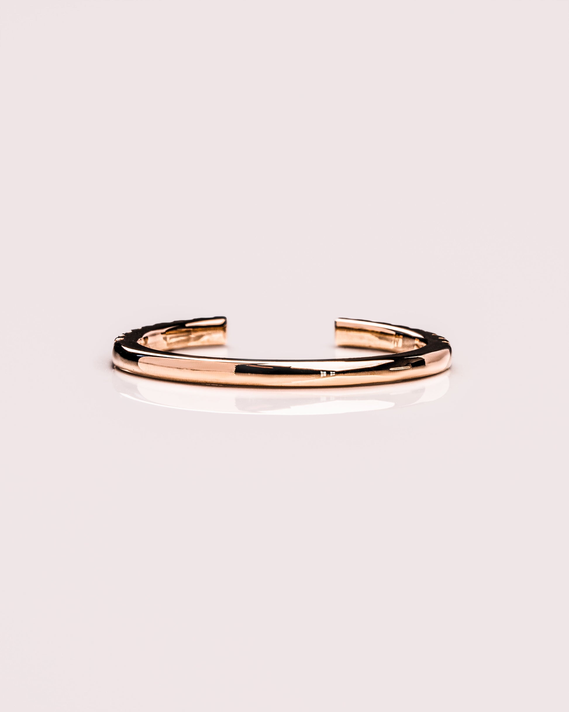 0.18 TCW Round Open Shank Lab Grown Diamond Wedding Band
