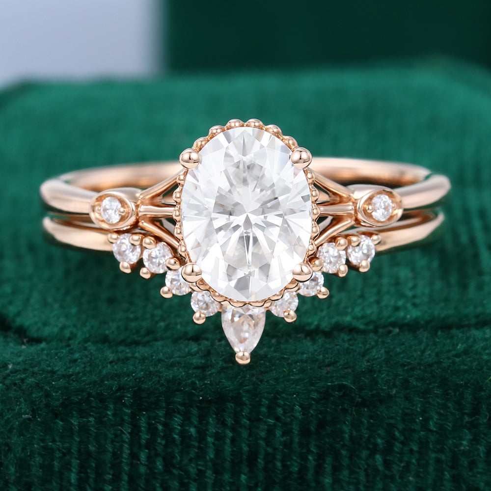1.33 CT Oval Moissanite Vintage Style Bridal Ring Set 1