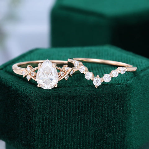 1.50 CT Pear Moissanite Art Deco Style Bridal Ring Set 5