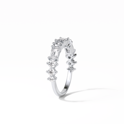 1.28 TCW Emerald and Round Shaped Wedding Band 5
