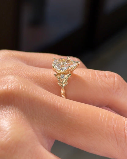 [Style] [Shape] Lab Grown Diamond Engagement Ring