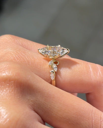 [Style] [Shape] Lab Grown Diamond Engagement Ring