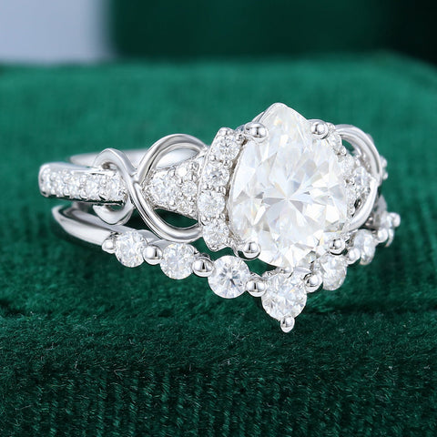 1.50 CT Pear Moissanite Cluster Art Deco Style Bridal Ring Set 3