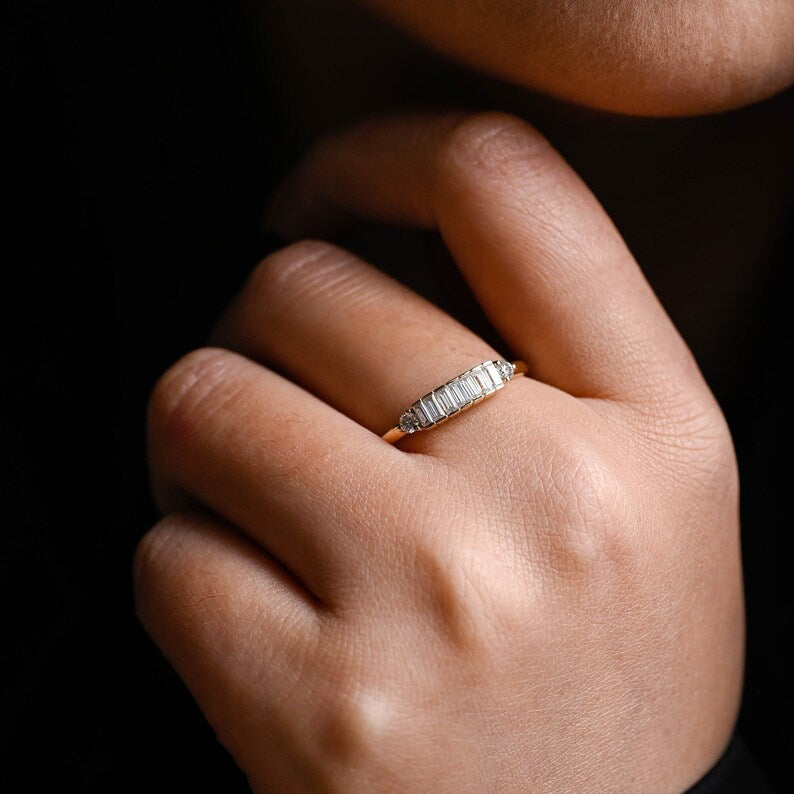 0.2 TCW Round & Baguette Cluster Lab Grown Diamond Wedding Band