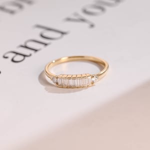 0.2 TCW Round & Baguette Cluster Lab Grown Diamond Wedding Band