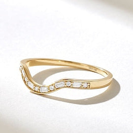 0.3 TCW Round Curved Lab Grown Diamond Wedding Band