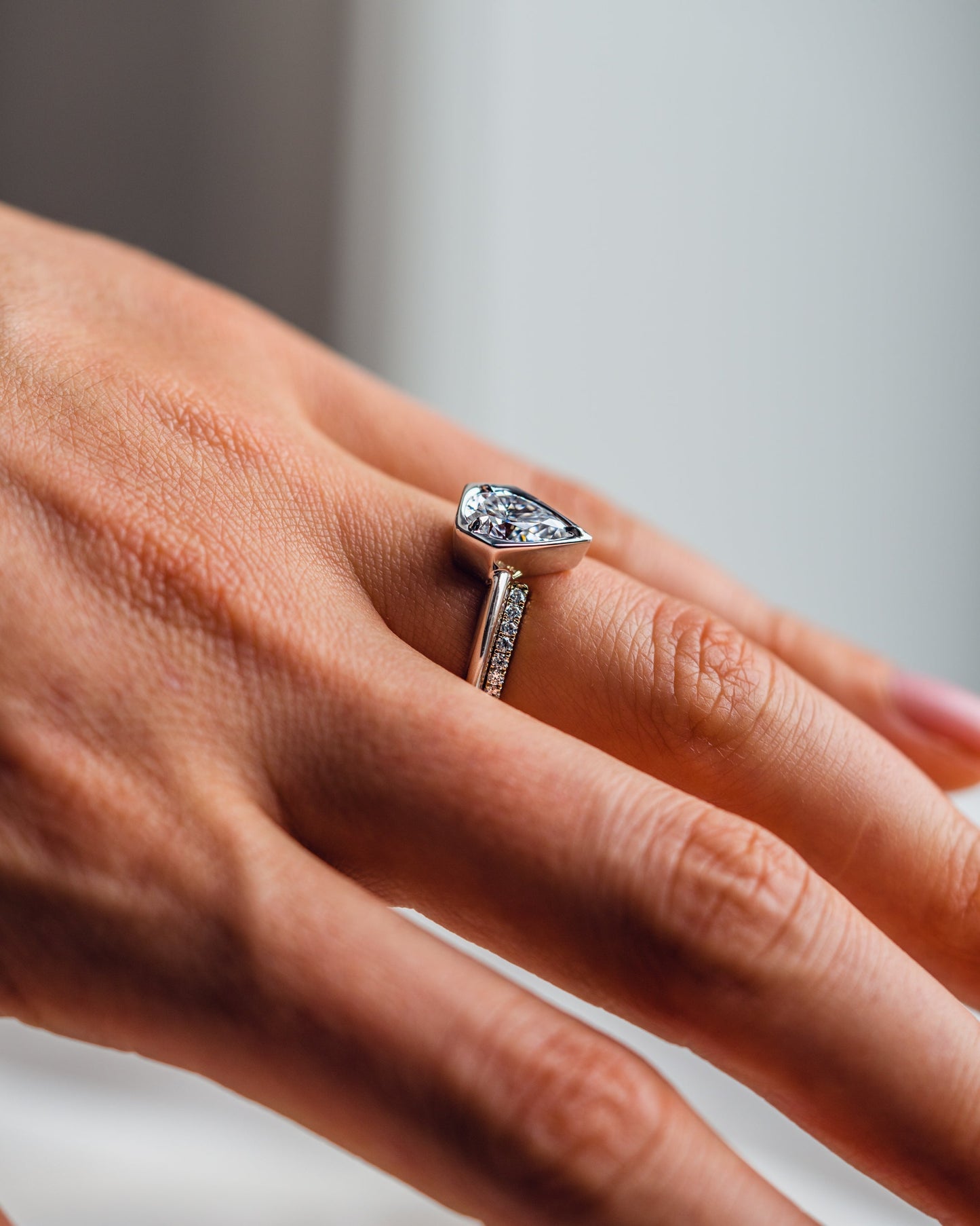 0.18 CT Round Shaped Open Lab Grown Diamond Wedding Band