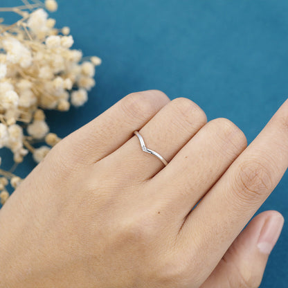 0.01 TCW Round Curved Lab Grown Diamond Wedding Band