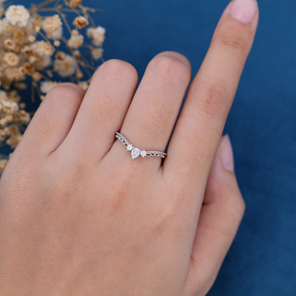 1.5 TCW Round & Pear Curved & Milgrain Lab Grown Diamond Wedding Band