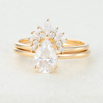 1.33 CT Pear Moissanite Solitaire Bridal Ring Set 5