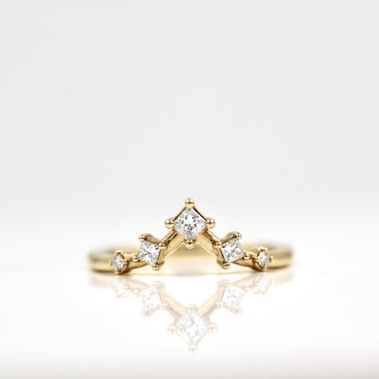 0.22 TCW Princess & Round Cut Curved Moissanite Wedding Band 5