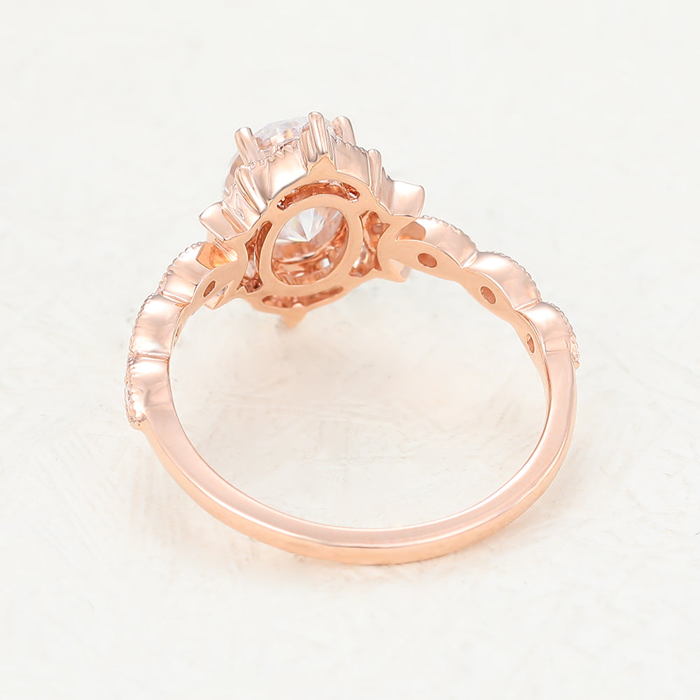 Oval Vintage Art Deco Lab-Grown Diamond Engagement Ring