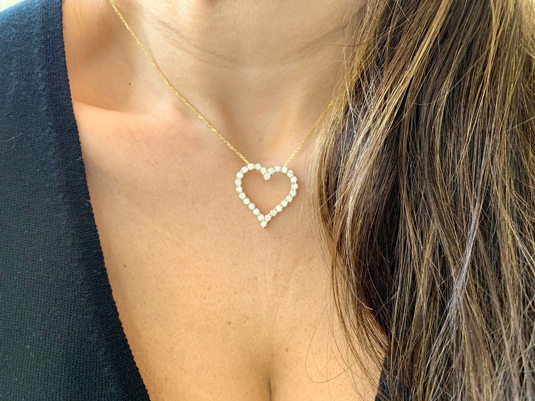 0.3 TCW Round Shape Moissanite Heart Style Necklace