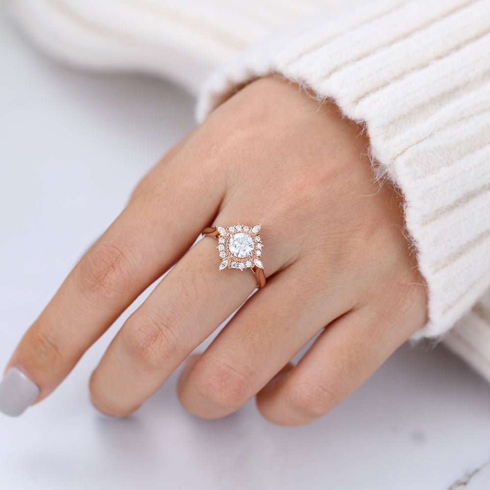 0.68 CT Round Shaped Moissanite Cluster Engagement Ring 6