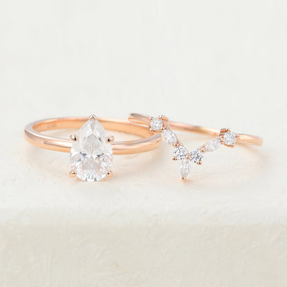 1.50 CT Pear Moissanite Solitaire Bridal Ring Set 6