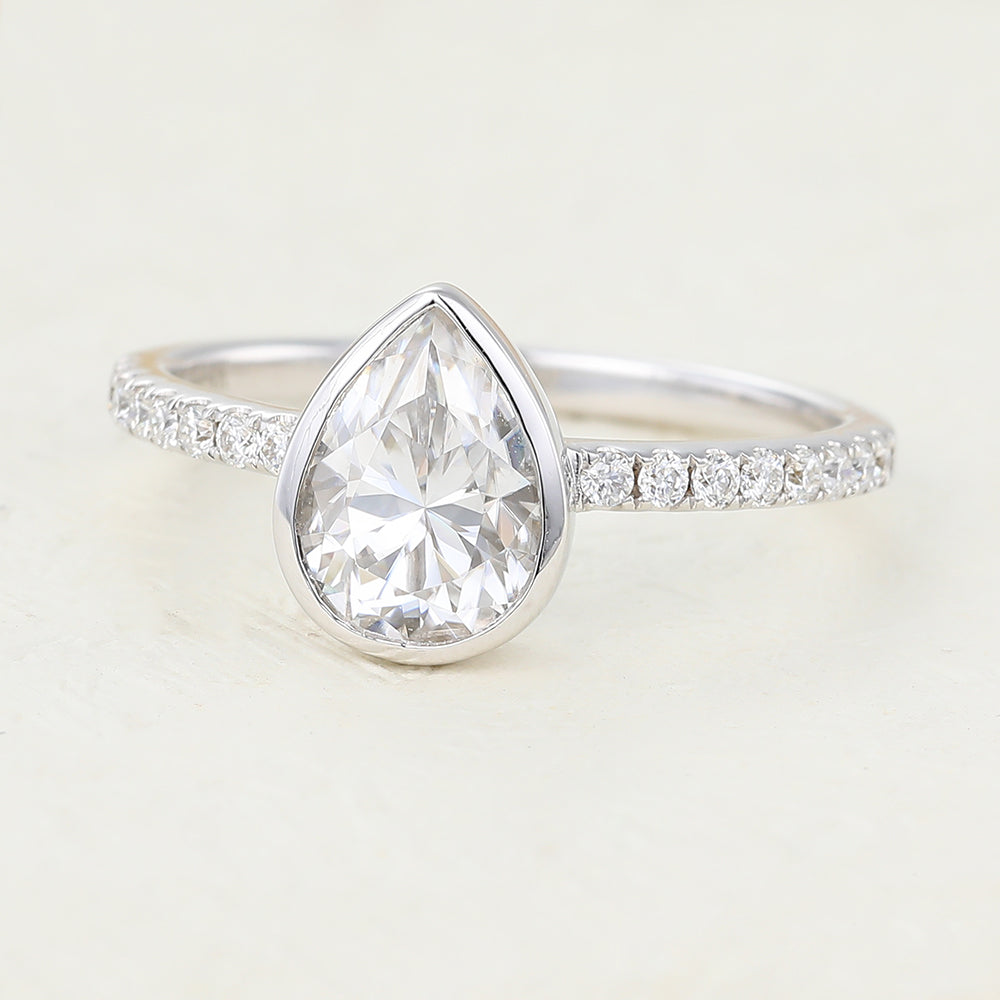 Pear Bezel & Pave Lab-Grown Diamond Engagement Ring