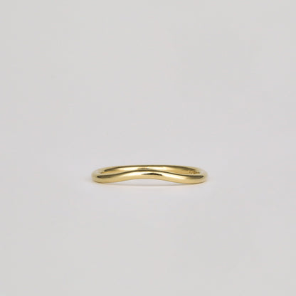 Classic Curved Wedding Band