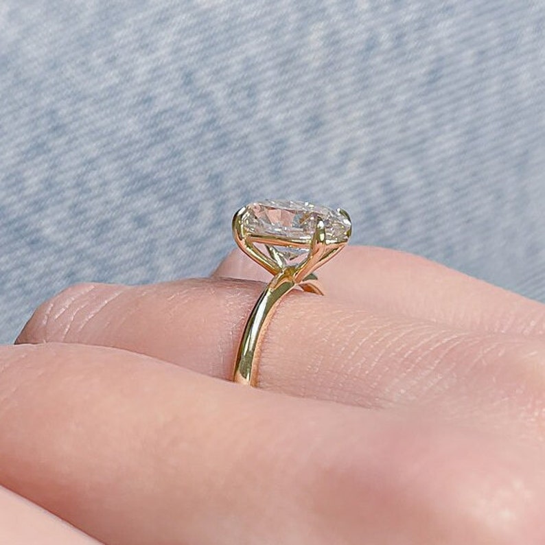 Oval Solitaire Lab Grown Diamond Engagement Ring