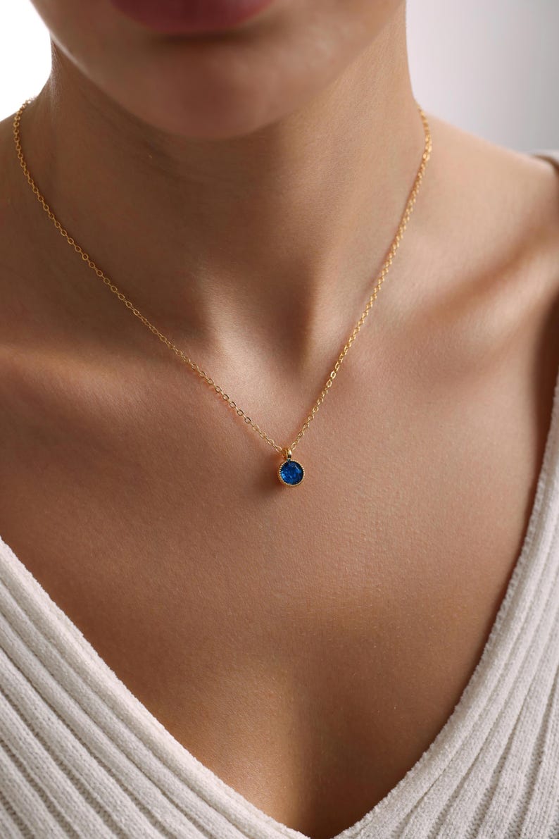 0.20 CT Round Solitaire Blue Topaz Gemstone Necklace