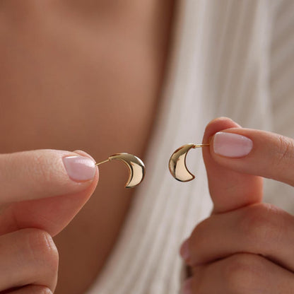Tear Drop Stud Earrings