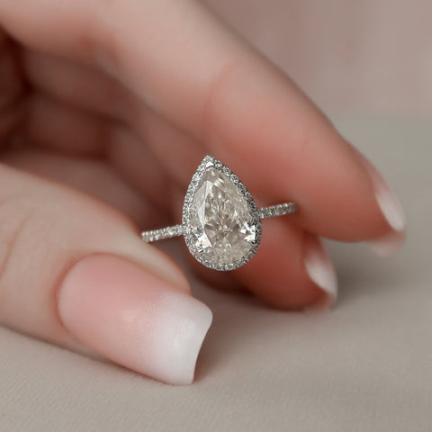 2.0 CT Pear Cut Halo & Pave Setting Moissanite Engagement Ring 1